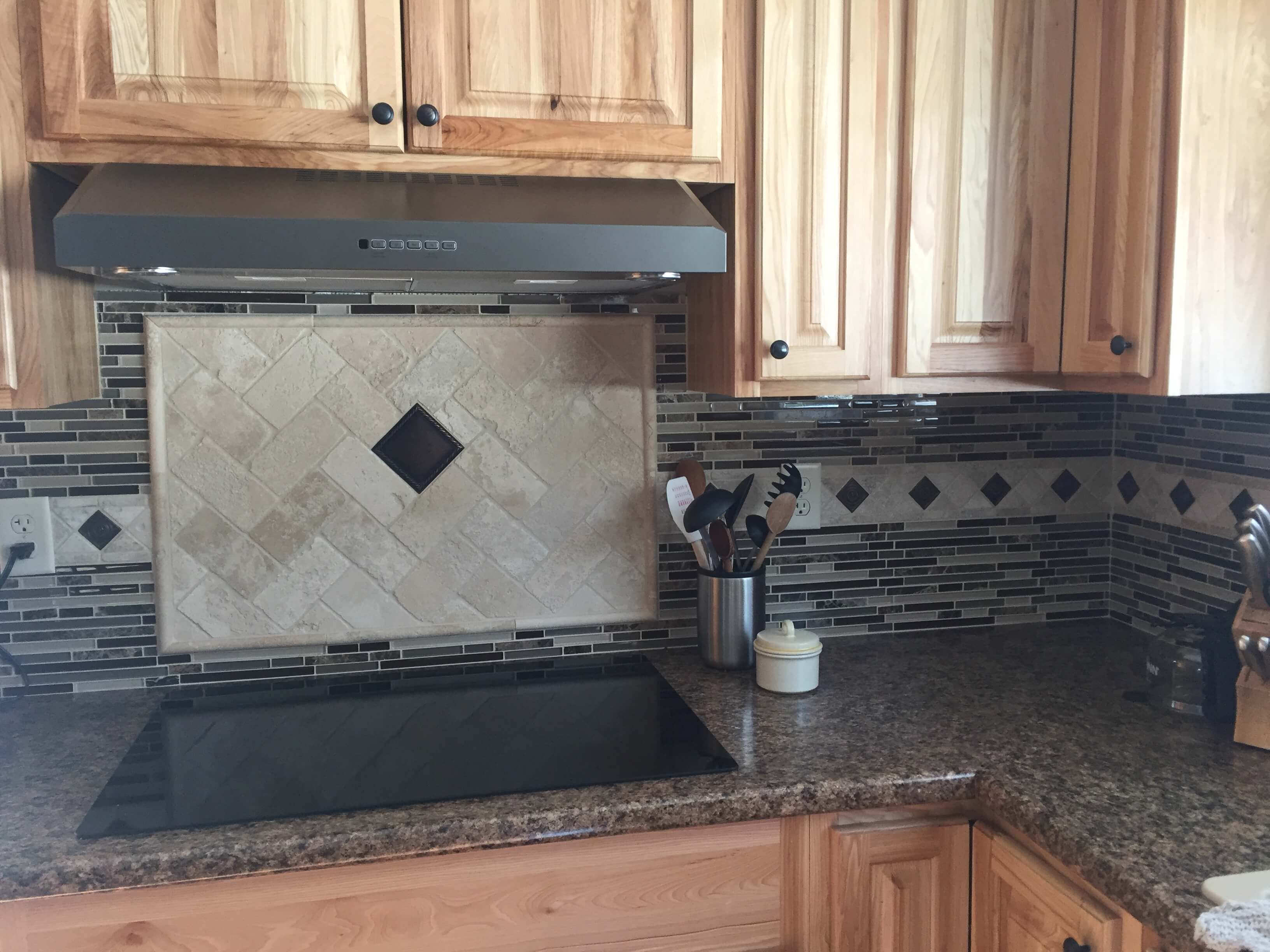 Kitchen Backsplash - Glass and Tumbled Marble